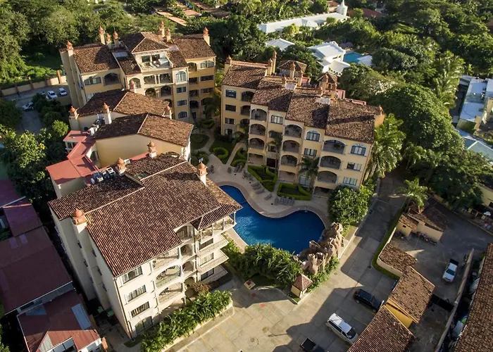 Sunrise 33- 3 Bedroom Poolside Tamarindo