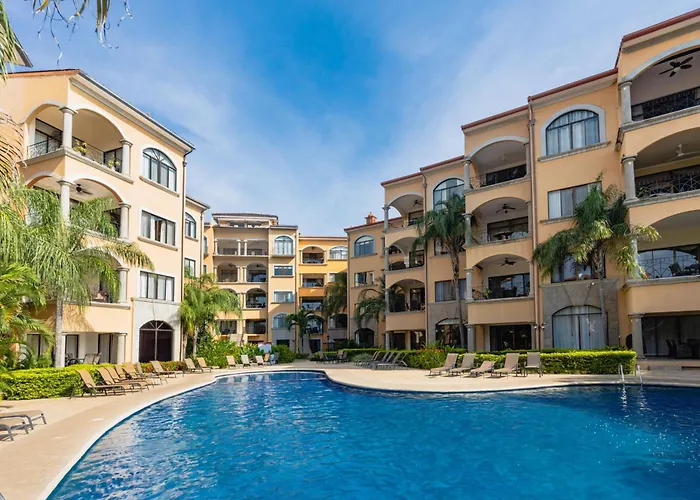 Apartment Sunrise 33- 3 Bedroom Poolside *